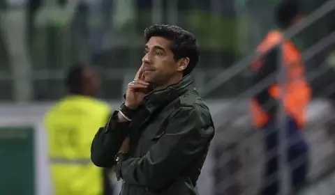 Abel remói críticas da torcida do Palmeiras: ‘Não esqueço do que fizeram, sangra por dentro’