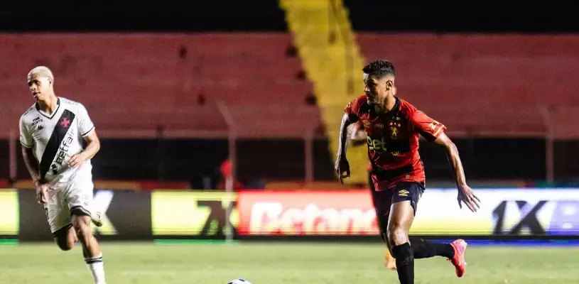 Aderlan pede desculpas a Jair após lesão grave em Sport x Vasco