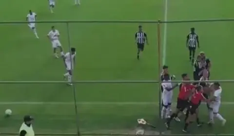 Árbitra assistente leva tapa no rosto no Mineiro Sub-20