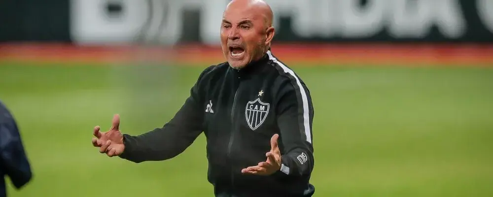 Atlético-MG acerta com Jorge Sampaoli para tentar reverter crise na temporada