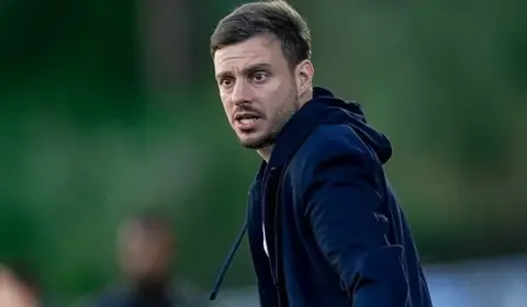 Atlético-MG liga alerta contra Z-4 e espera Anselmi