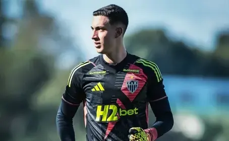 Atlético-MG renova contratos de Pedro Cobra e Vitão até 2030