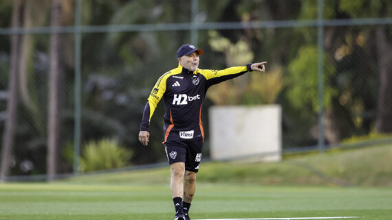 O primeiro treino de Sampaoli no Atlético (foto: Paulo Henrique França/Atlético)