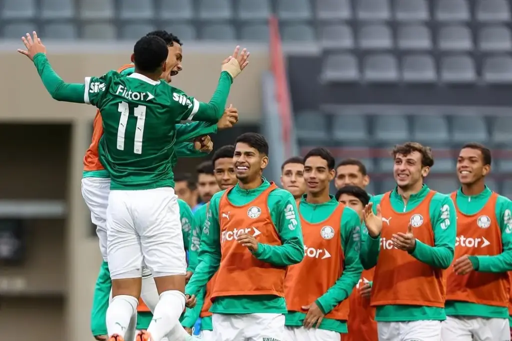 BRASILEIRO SUB-17: Palmeiras faz semifinal contra o Grêmio, que eliminou o Red Bull Bragantino (Foto: Fabio Menotti/Palmeiras)