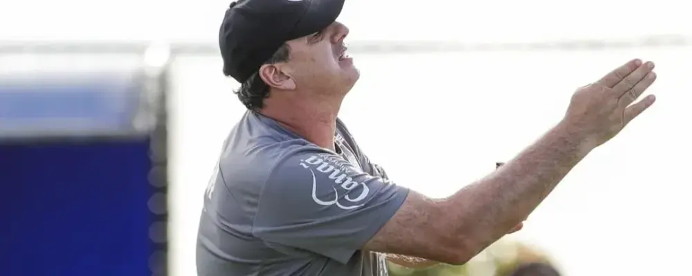 Bahia prepara retornos para reforçar elenco na sequência do Brasileirão