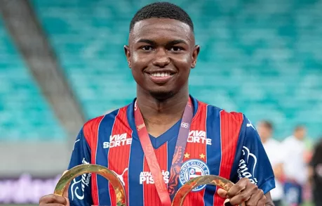 Bahia renova com Sidney até 2028 após destaque em 2025