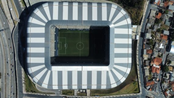 Vista aérea da Arena MRV, estádio do Atlético, em 6 de setembro de 2025 (foto: Leandro Couri/EM/D.A Press)