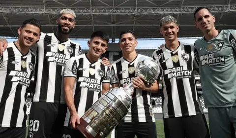 Botafogo ganha Dia Continental no Rio para celebrar título da Libertadores 2024