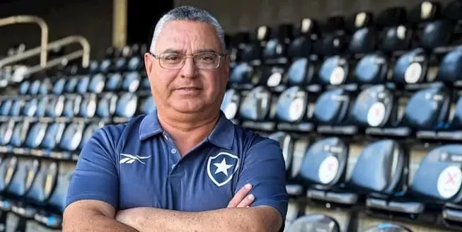 Botafogo oficializa a chegada de novo diretor das categorias de base