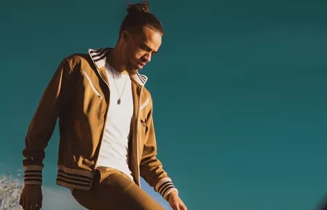 Brahimi aguarda visto e deve ser o último reforço do Santos na temporada