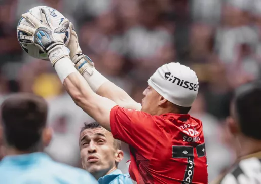 CBF aciona protocolo de concussão e Brazão deve desfalcar Santos no San-São