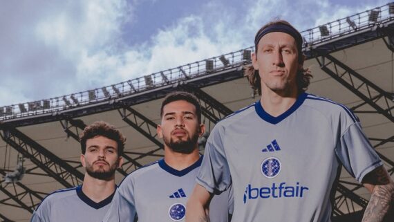 Novo uniforme de goleiros do Cruzeiro (foto: Divulgação/Cruzeiro)