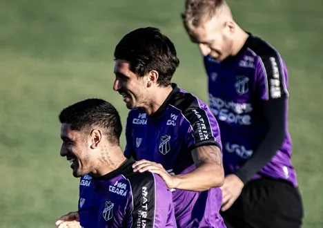 Ceará encara São Paulo e Vitória fora de casa em busca de pontos importantes