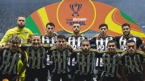 Jogadores do Atlético antes de jogo na Copa do Brasil (foto: Pedro Souza/Atlético)