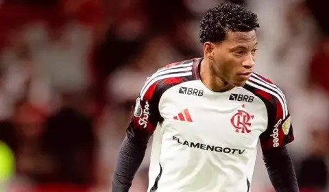 Conmebol anula cartão vermelho e Plata fica à disposição do Flamengo