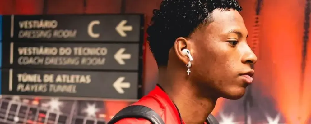 Conmebol reconhece erro em expulsão de Plata em Flamengo x Estudiantes