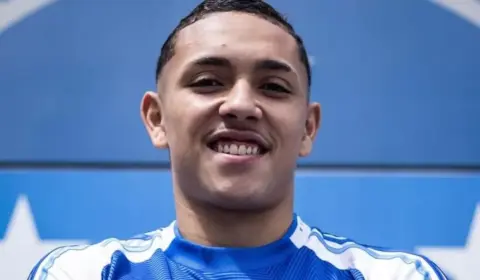 Cruzeiro oficializa o volante Ryan Guilherme e o lateral Kauã Moraes