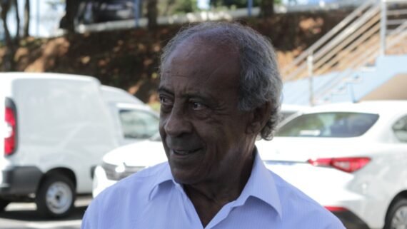 Dirceu Lopes, ex-camisa 10 do Cruzeiro (foto: Edésio Ferreira/EM/DA Press)