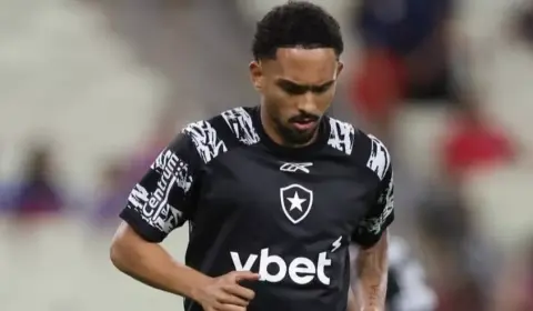 Dupla é dúvida no Botafogo para clássico pela Copa do Brasil