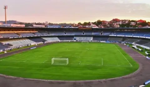 Estádio Olímpico se aproxima da demolição após 71 anos