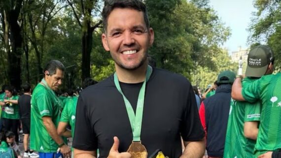 Nicolás Larcamón disputou corrida de 10Km no México (foto: Rerpodução)