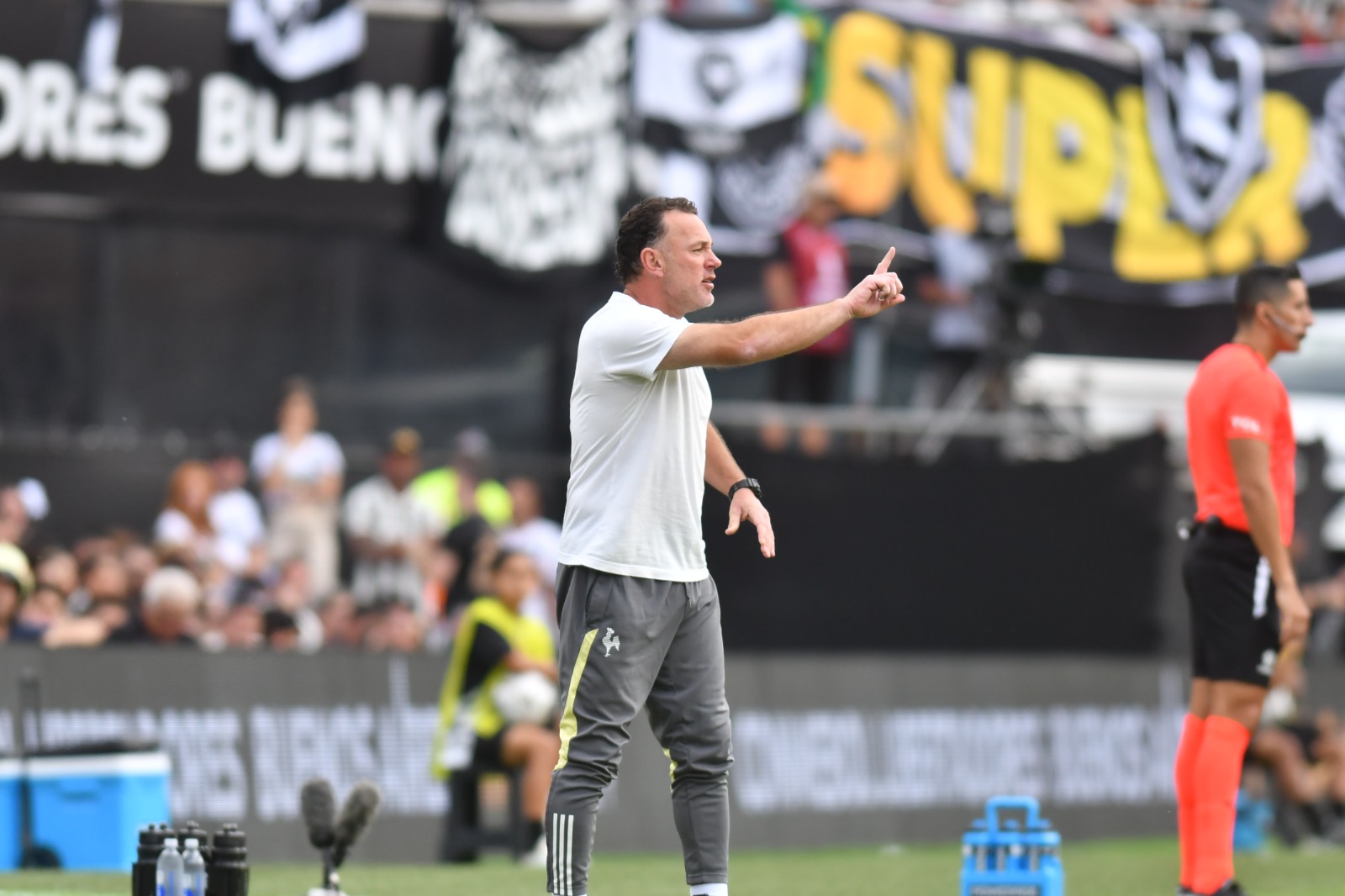 Ex-treinador do Atlético teria rechaçado oferta do clube de coração: ‘Estou contente’