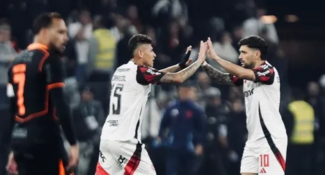 Flamengo assume favoritismo e Palmeiras cai nas chances de título do Brasileirão