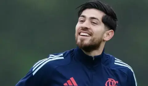 Flamengo prioriza a contratação de um goleiro para 2026