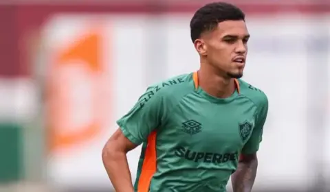 Fluminense e Riquelme Felipe avançam por renovação de contrato