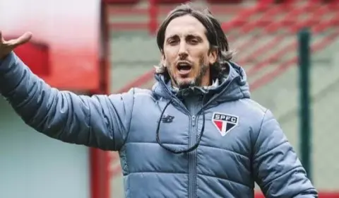 Fluminense se aproxima da contratação do técnico Luís Zubeldía