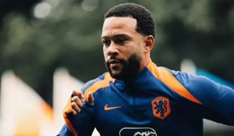 Gullit sobre recorde de Memphis Depay na Holanda: ‘Precisa de gols decisivos’