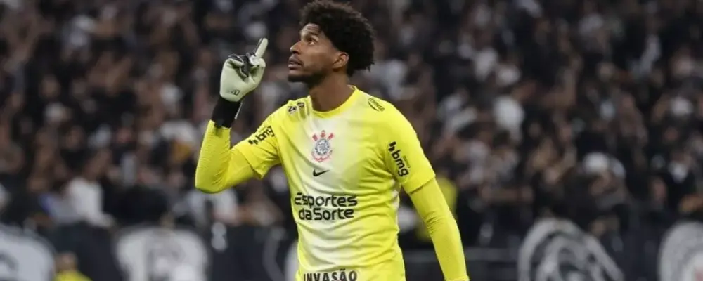 Hugo Souza supera marca de Dida no Corinthians após passar mal na Bolívia
