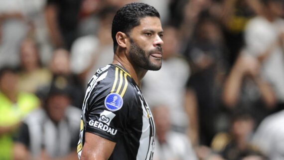 Hulk durante jogo entre Atlético e Bolívar na Arena MRV (foto: Alexandre Guzanshe/EM/D.A)