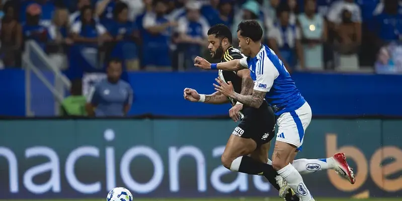 Hulk reconhece baixa do Atlético-MG durante eliminação na Copa do Brasil