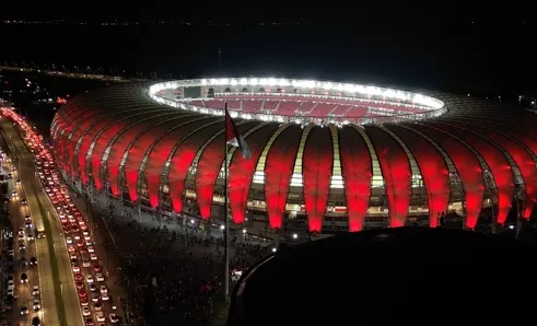 Internacional bate meta financeira e prevê superávit em 2025