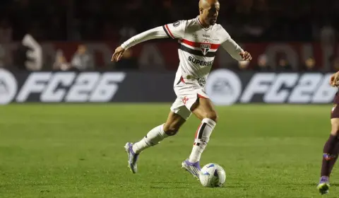 Jogadores do São Paulo pedem desculpas após queda na Libertadores
