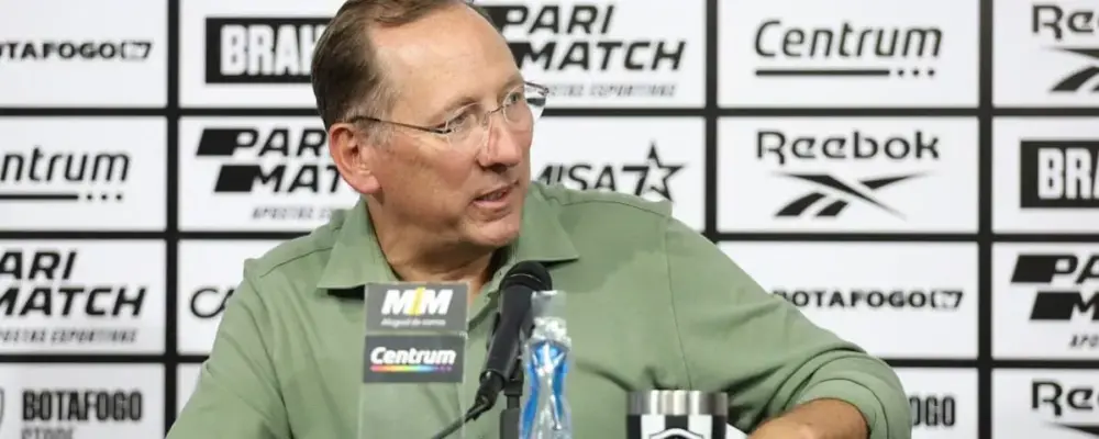 John Textor, dono do Botafogo, encaminha acordo com a Eagle Football