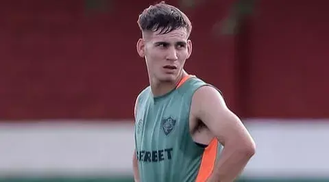 Lavega se destaca e aumenta as opções de Renato Gaúcho no Fluminense