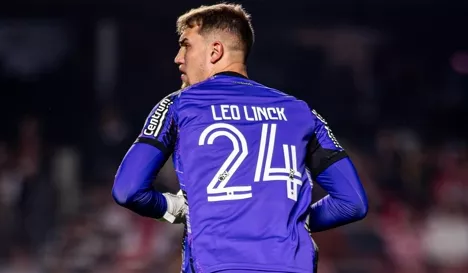 Léo Linck vira titular do Botafogo para encarar o Mirassol no Brasileirão