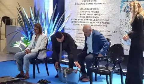 Marianita faz história e entra na Calçada da Fama do Grêmio