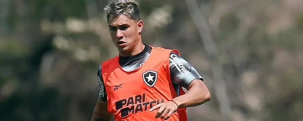 Mateo Ponte pode receber oportunidade no Botafogo na Copa do Brasil