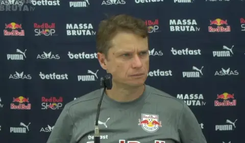 “Muito abaixo do esperado”: Seabra analisa Bragantino após derrota para o Botafogo