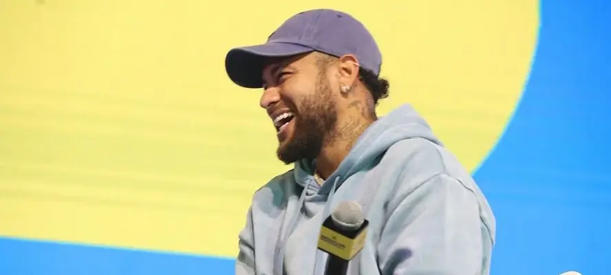 Neymar avança na recuperação, mas futuro no Santos segue indefinido