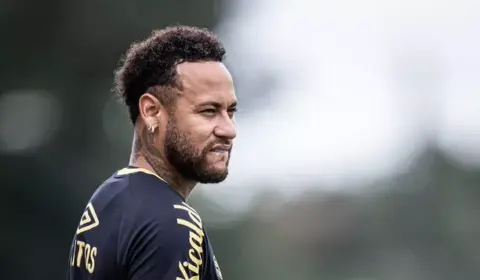 Neymar tem lesão muscular e desfalca o Santos no clássico com o São Paulo