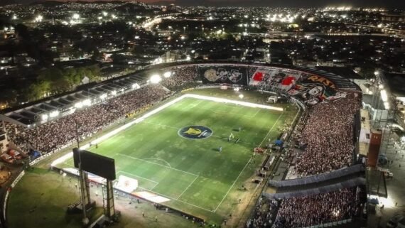 Estádio de São Januário, palco de Vasco x Cruzeiro pelo Brasileirão (foto: Dikran Sahagian/Vasco/Divulgação)