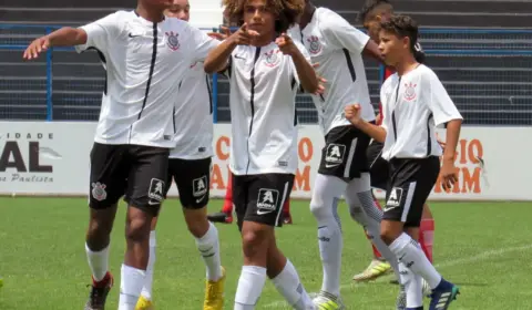 PAULISTA SUB-14: Corinthians, Santos e São Paulo avançam às quartas