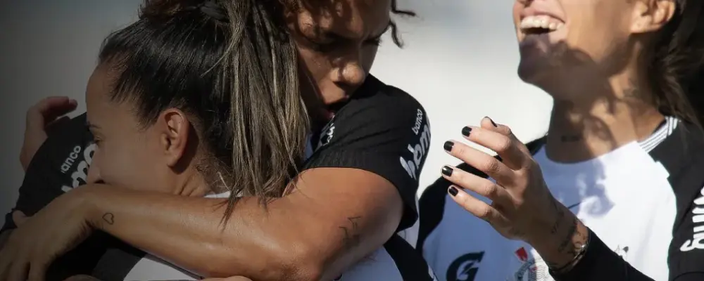 PAULISTÃO FEMININO: Corinthians vence Taubaté e chega à 10ª vitória seguida 