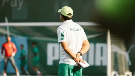 Palmeiras define substituto de Evangelista para jogo com o Vasco