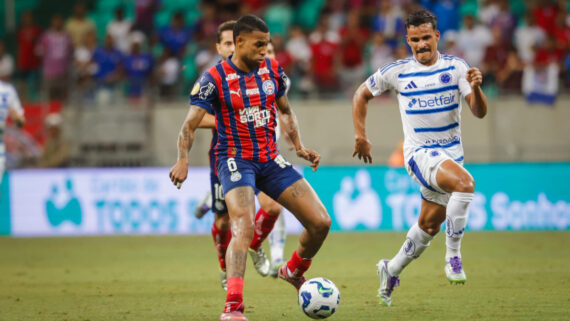 Cria da Toca da Raposa, Kaiki é titular absoluto na lateral esquerda do Cruzeiro (foto: Letícia Martins/EC Bahia)