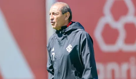 Ramón Díaz promete Internacional agressivo e dinâmico para reação no Brasileirão